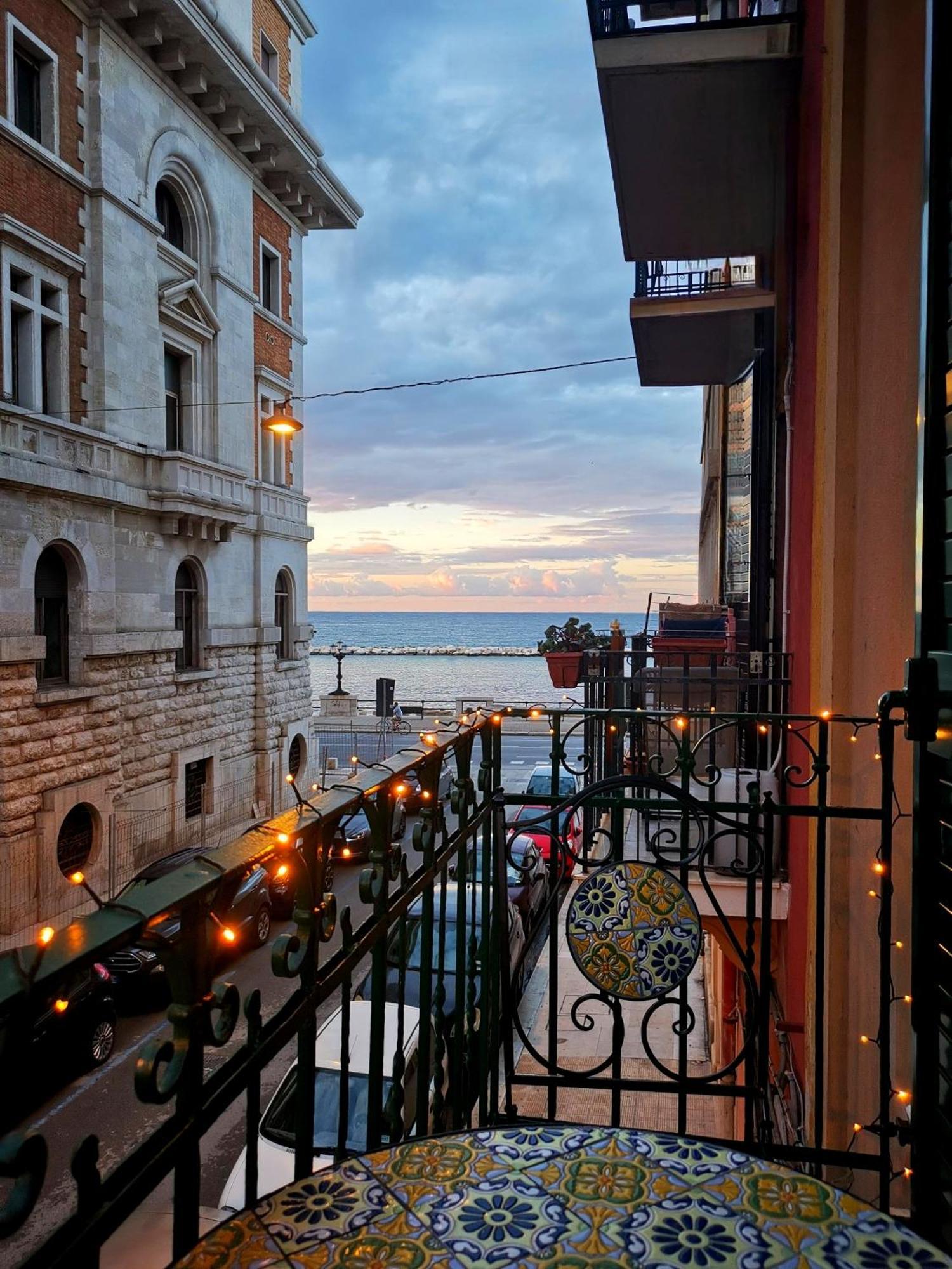 Cattaro 65 - Flexible Check-In Apartments Bari Extérieur photo